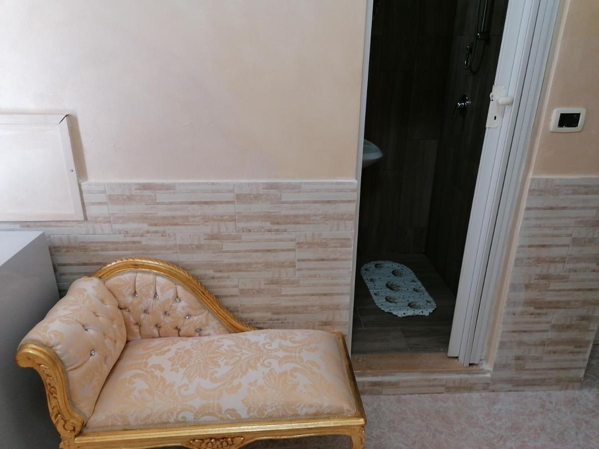 דירות Impero Apartament אוסטוני מראה חיצוני תמונה